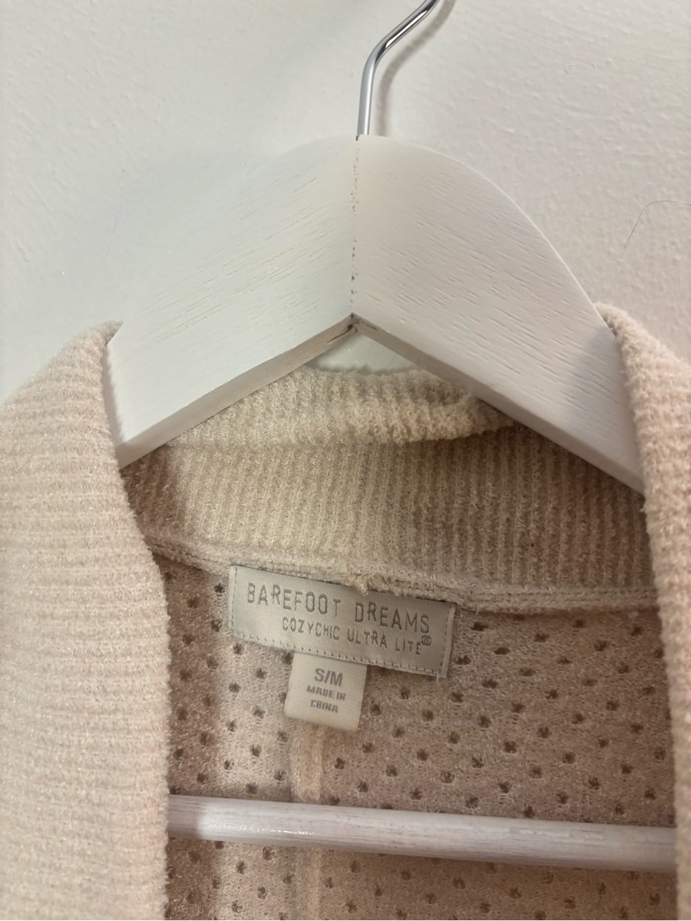 Barefoot Dreams Light Cream Open Cardigan with Front Pockets Size S/M - Picture 3 of 6